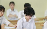 Thí sinh rạng rỡ sau 60 phút thi Ngoại ngữ